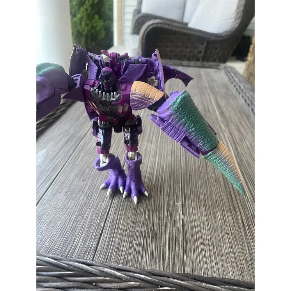 Transformers Kingdom Megatron leader complete war for cybertron t-rex